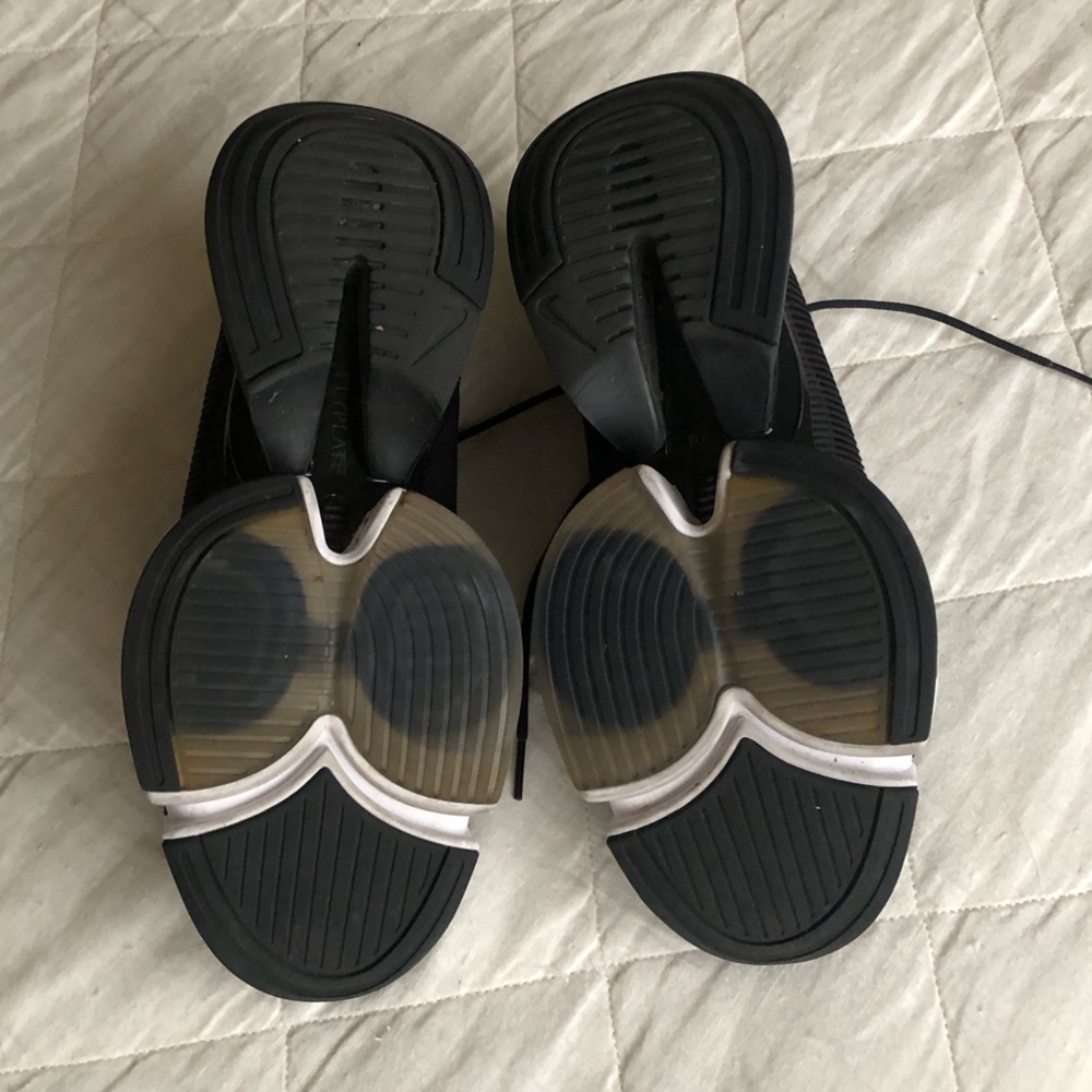 Nike Black and White Zoom Athletic Shoes - Picture 6 of 7